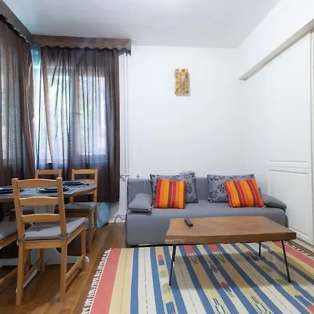 Top Center Relax, Ndk & Vitoshka Str, Free Secured Parking Sofia Exterior photo